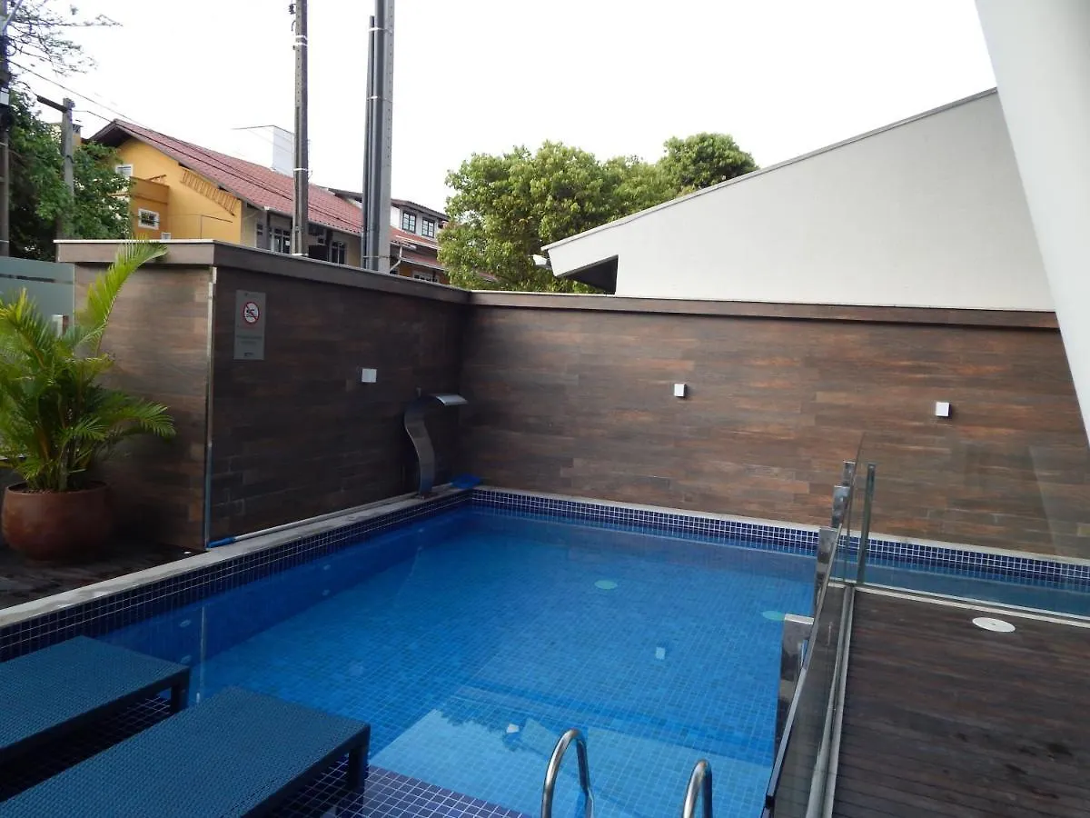 Apto. Novo E Decorado. Bombinhas 0*,  Βραζιλία